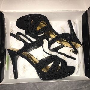 Thalia Sodi Verrda2 Open Toe heels
